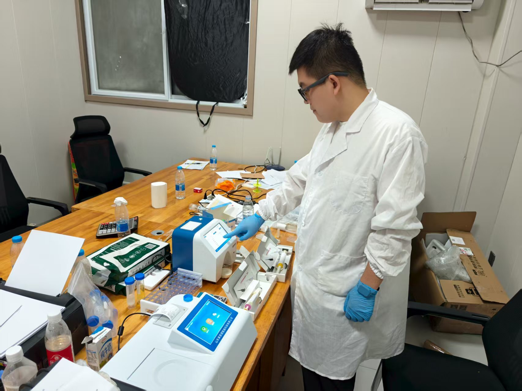 多功能食品安全檢測儀